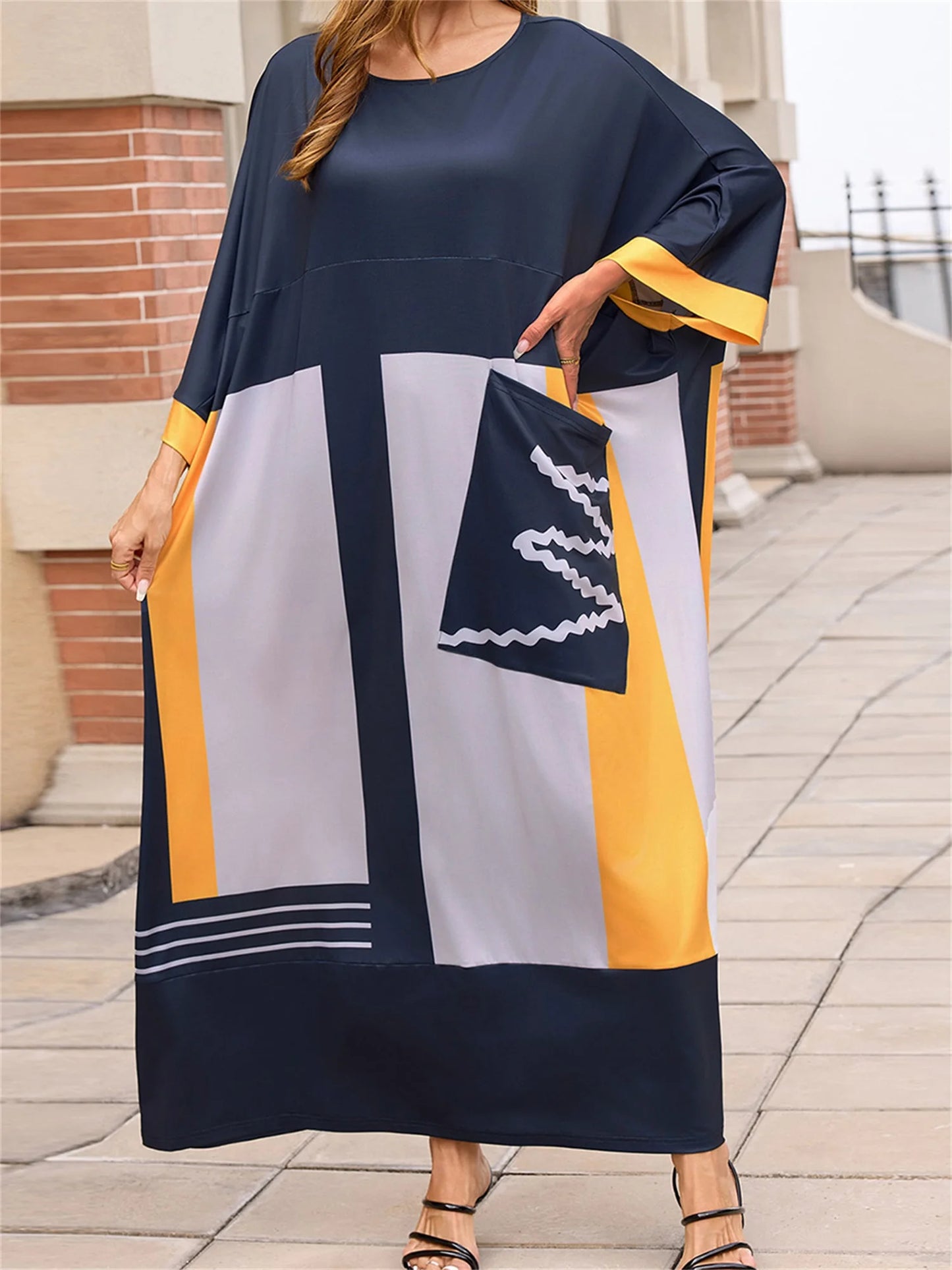 Elegant Mu Women s Ramadan Dress with 3 4 Sleeves and Boat Neckline Flowy Long Gown with Contrast Color Detailing Perfect